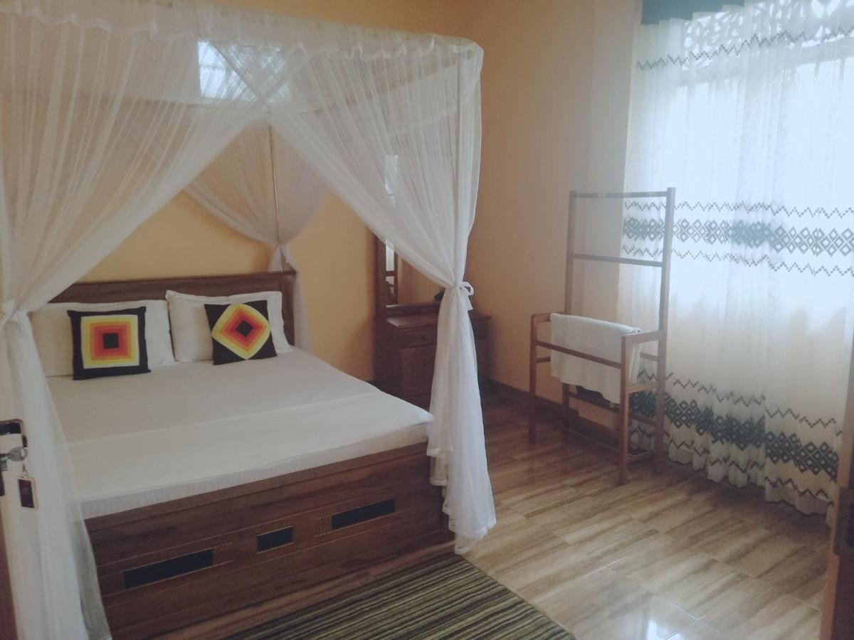 Nisadi Villa Бентота Екстериор снимка