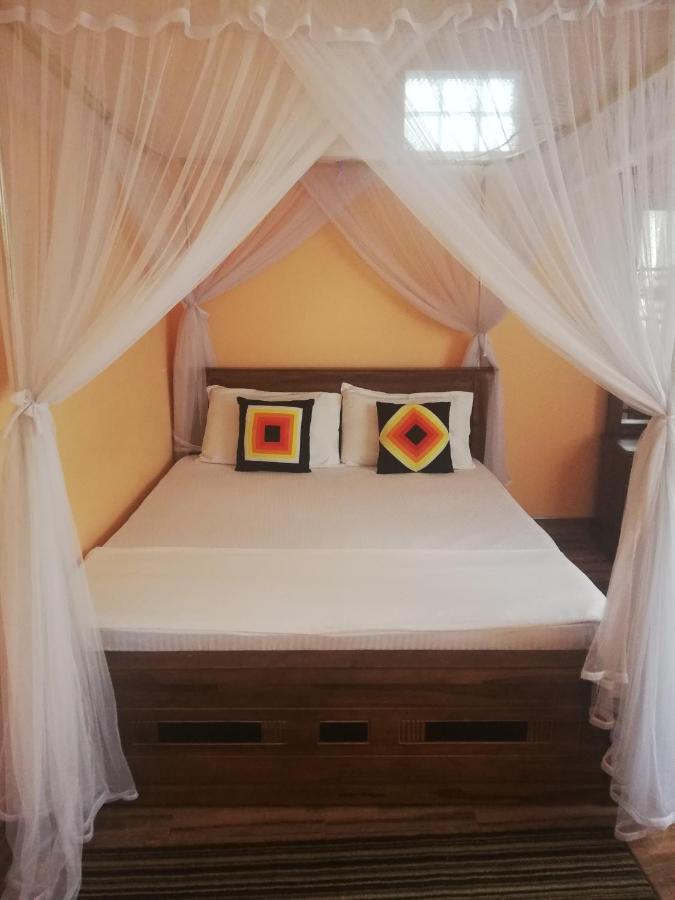 Nisadi Villa Бентота Екстериор снимка