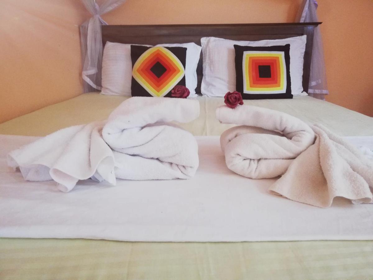Nisadi Villa Бентота Екстериор снимка